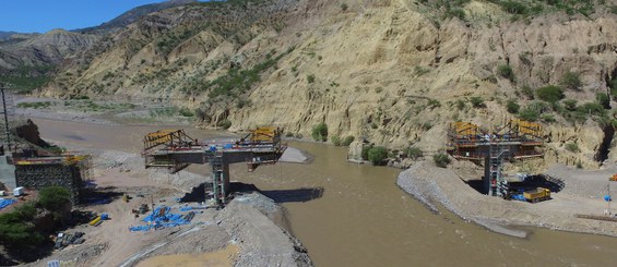 Puente Allcomachay, Ayacucho, Perú