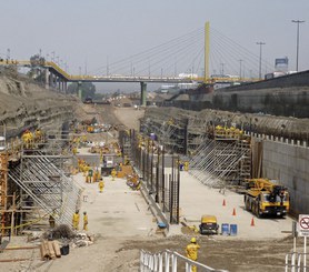 Vía Parque Rimac, Lima, Perú