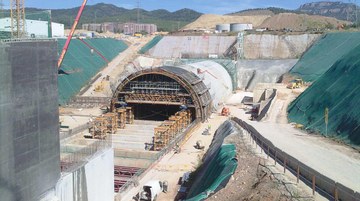 Falso Túnel Prolongación de los Ferrocarriles, Terrassa, España