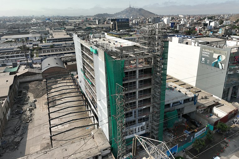 La construcción de la nueva sede de la Universidad Norbert Wiener cuenta con las soluciones integrales de ULMA
