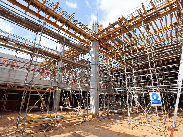 Soluciones y acompañamiento técnico de ULMA para la construcción de un nuevo centro comercial en Tarapoto