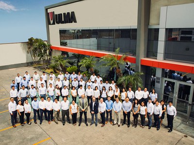ULMA Construction obtiene la certificación trinorma en reconocimiento a su compromiso con la calidad