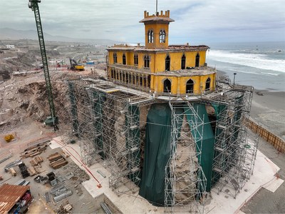 ULMA participa en la rehabilitación de un monumento histórico nacional: El Castillo Forga de Mollendo, Arequipa